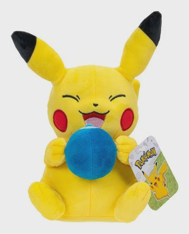 POKEMON 8" SEASONAL PLUSH PIKACHU WITH BERRY