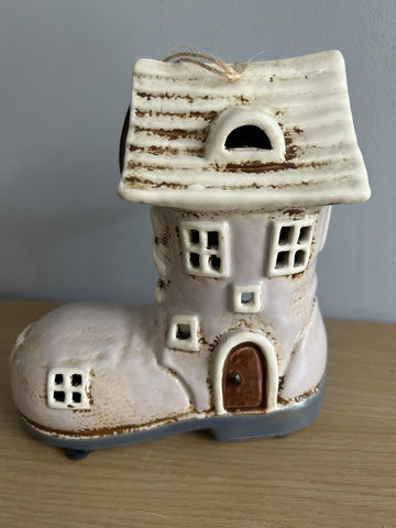 VILLAGE POTTERY SMALL BOOT HOUSE BEIGE TEALIGHT